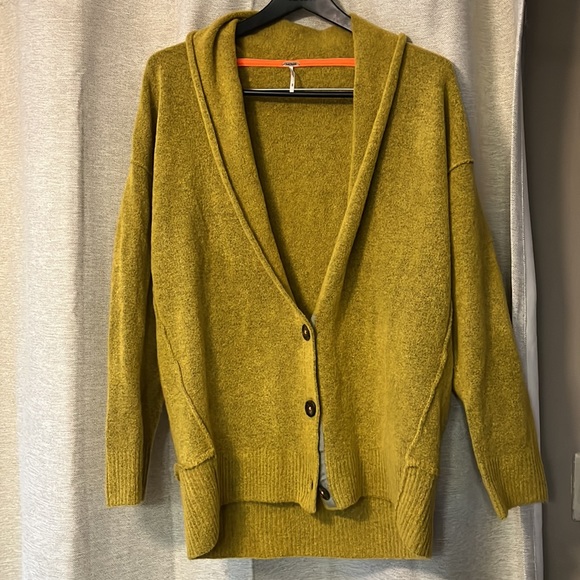 Free People women mustard color cardigan size s - Picture 5 of 9